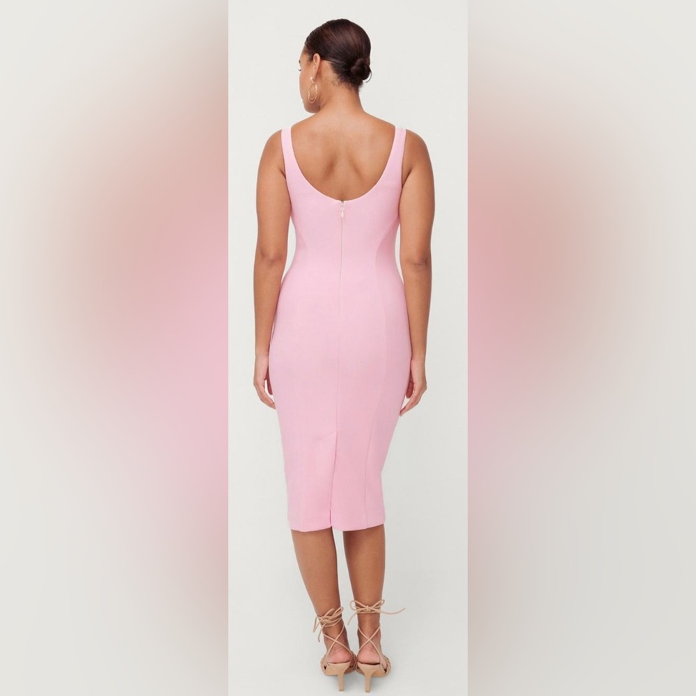 Size 12-14, Sheike soft baby pink sleeveless formal/evening dress lined - Picture 3 of 14